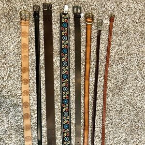 Lot of 8 belts